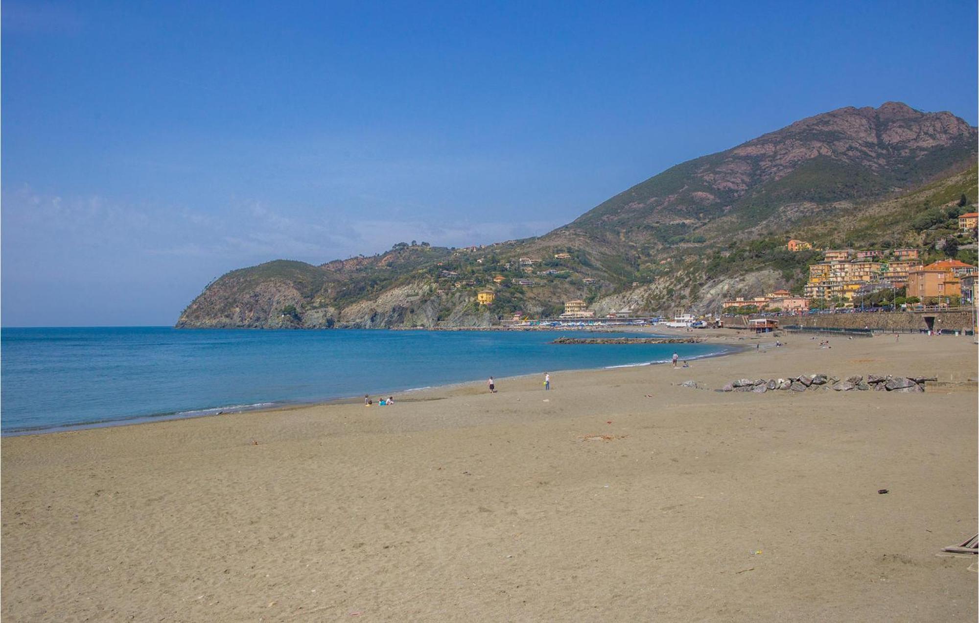 Gorgeous Apartment In Levanto With Kitchen Eksteriør bilde